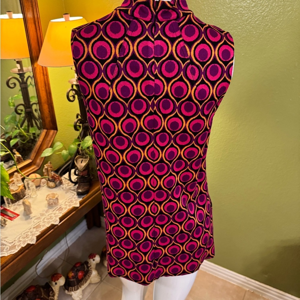 Trina Turk Pink and Black Circle Pattern Blouse - Picture 5 of 9